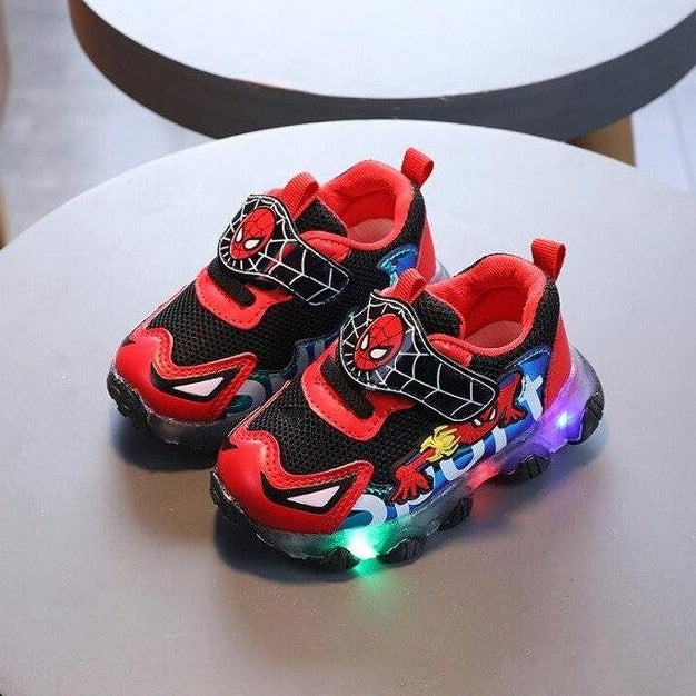 Basket spiderman lumineuse Pointure 30 - Marvel